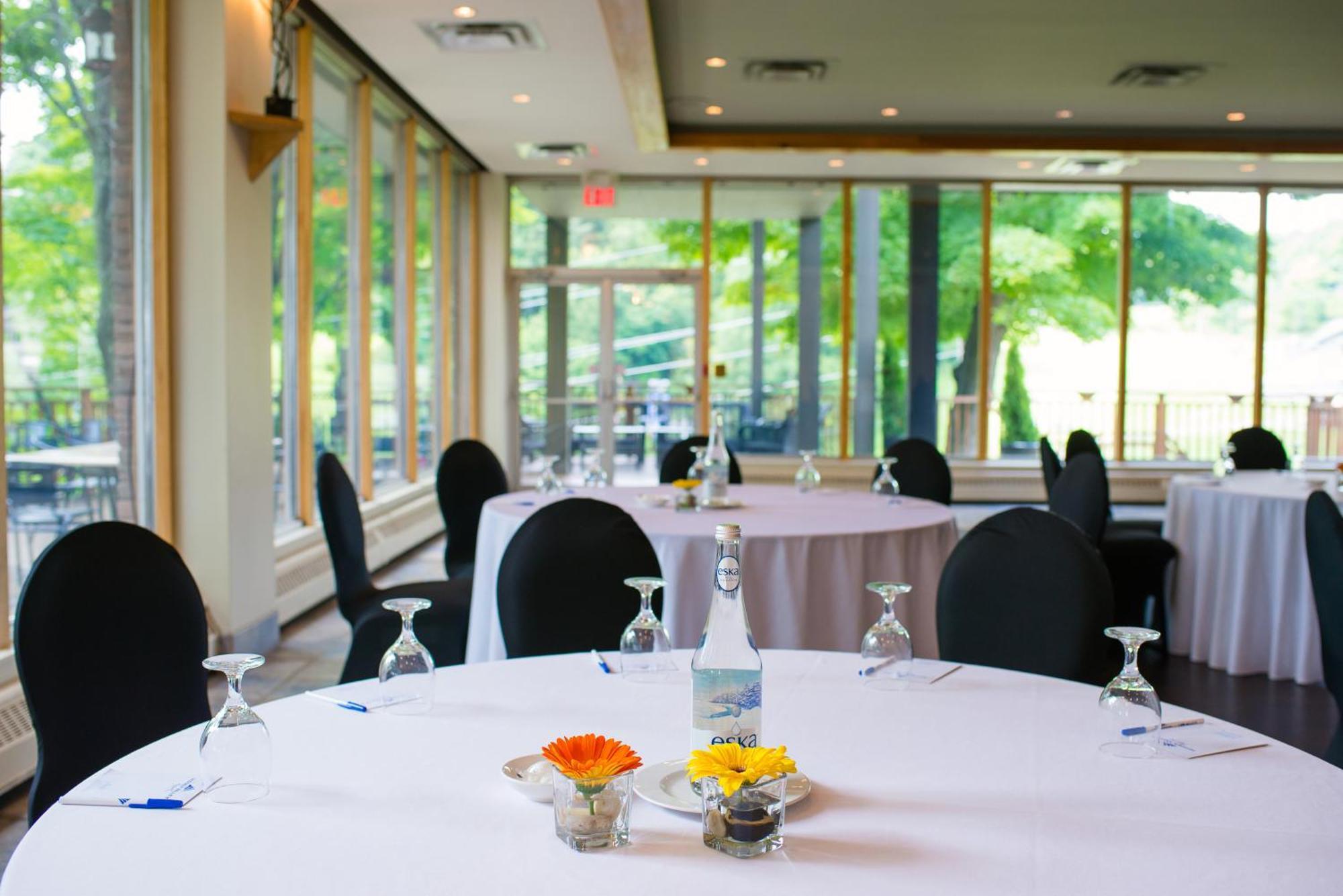 הנטסוויל Hidden Valley Resort, Ascend Hotel Collection מראה חיצוני תמונה